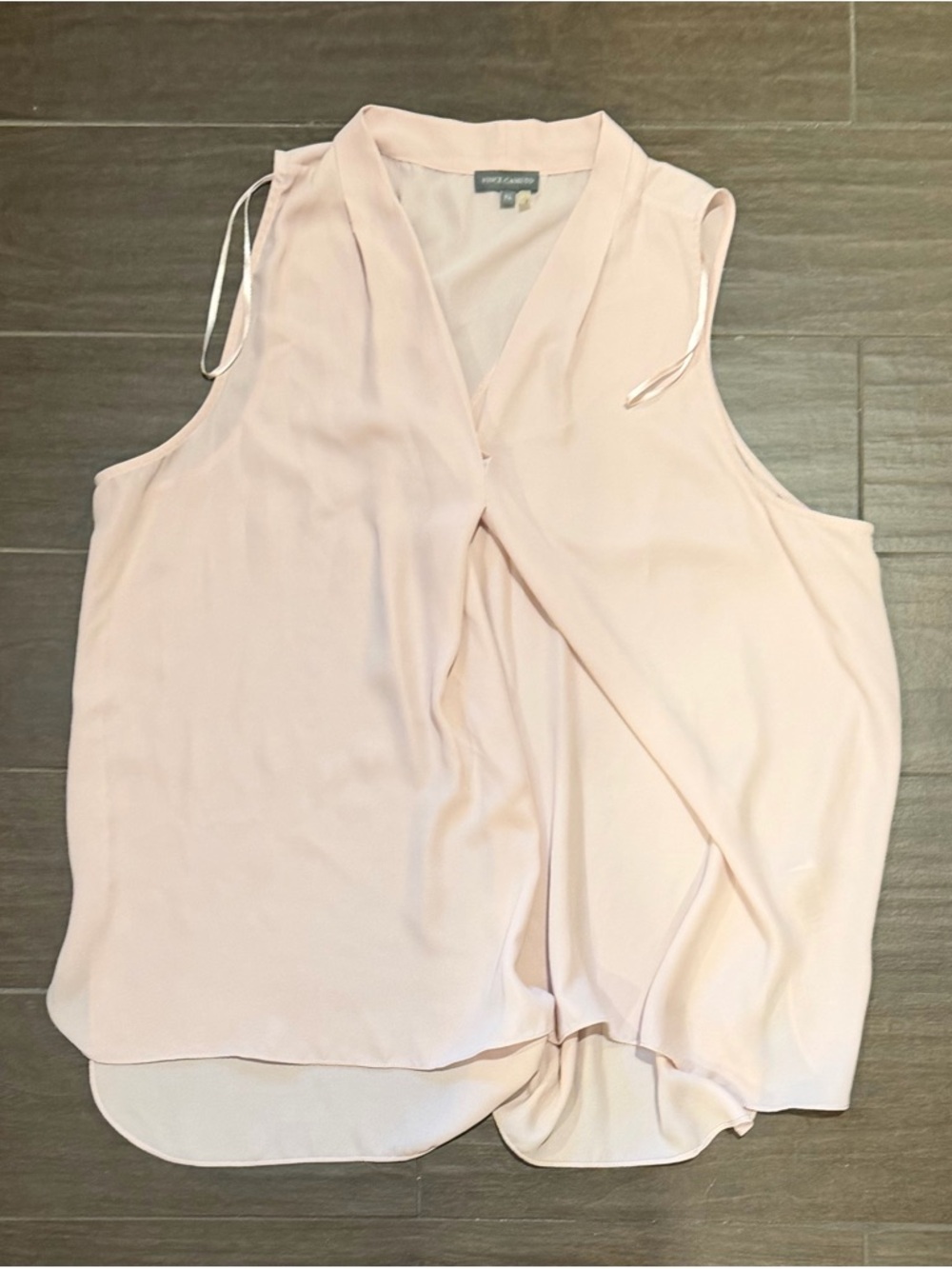 Vince Camuto Pale Pink Sleeveless Draped V-Neck Camisole